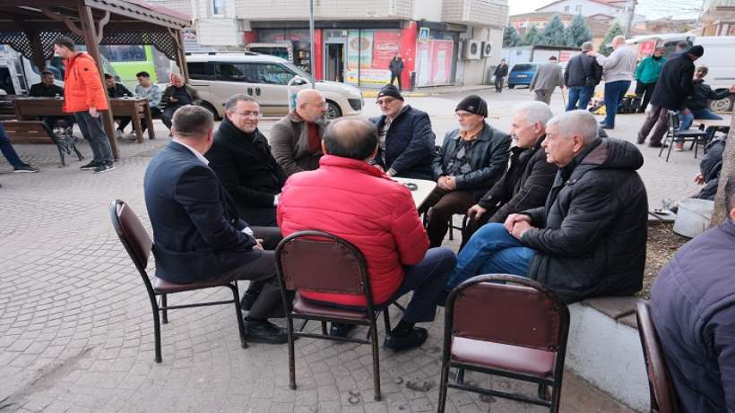 Sertif Gökçe, vatandaşlara dokunmaya devam ediyor