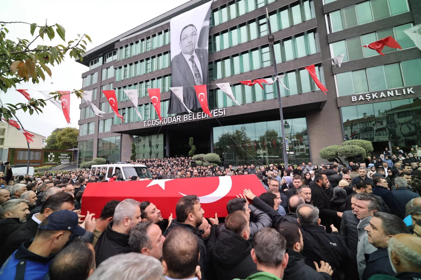 Üsküdar, Dündar Ziya Gültekin’e veda etti