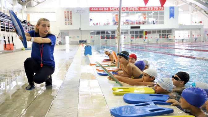 Spor okulları kış dönemi eğitimlerine devam