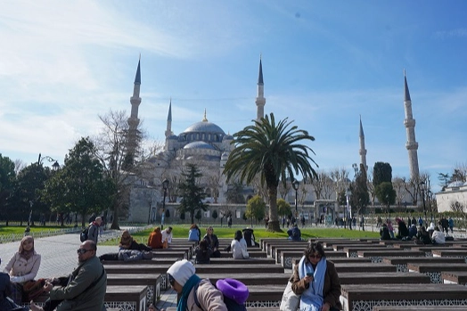 İstanbul Beylikdüzü'nde Ramazan’a özel cami gezisi