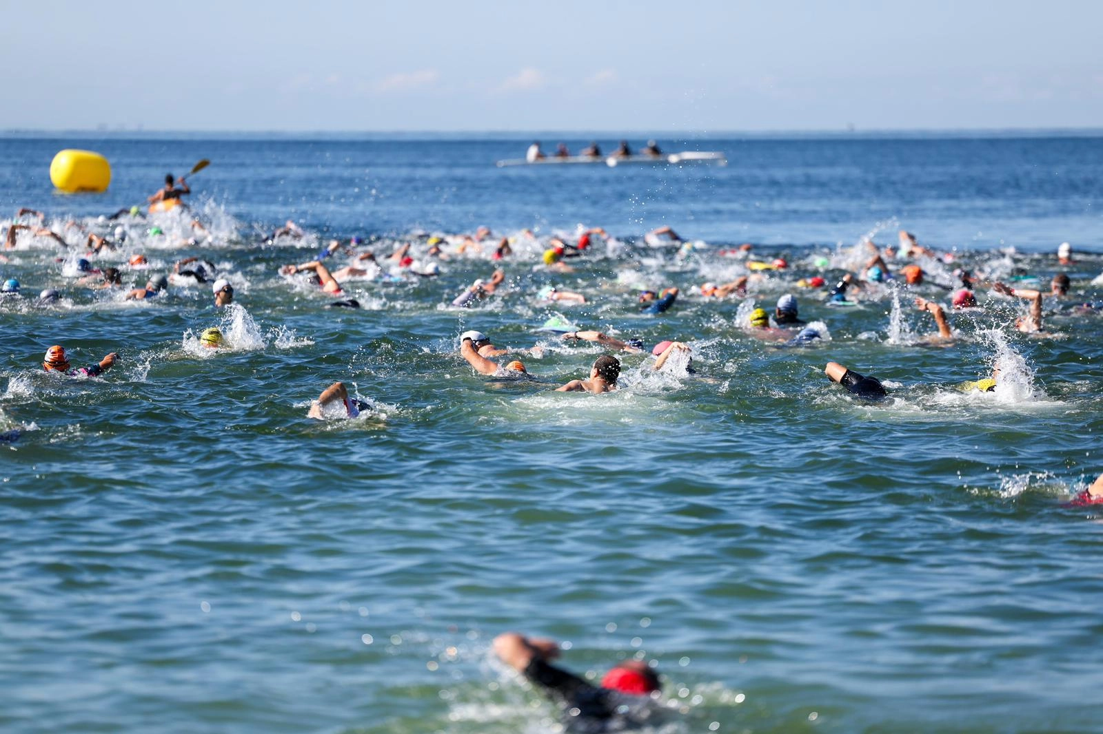 İstanbul Florya Sahili’nde Triatlon heyecanı
