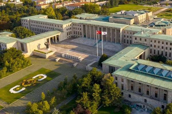 TBMM yaz döneminde de çalışmalarını sürdürecek