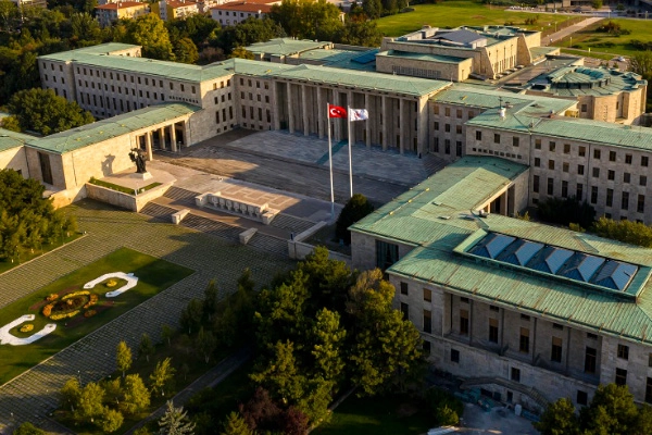 TBMM'yi yoğun hafta bekliyor... Bakanlar Orta Doğu’daki gerilimi anlatacak TBMM'yi yoğun hafta bekliyor... Bakanlar Orta Doğu’daki gerilimi anlatacak