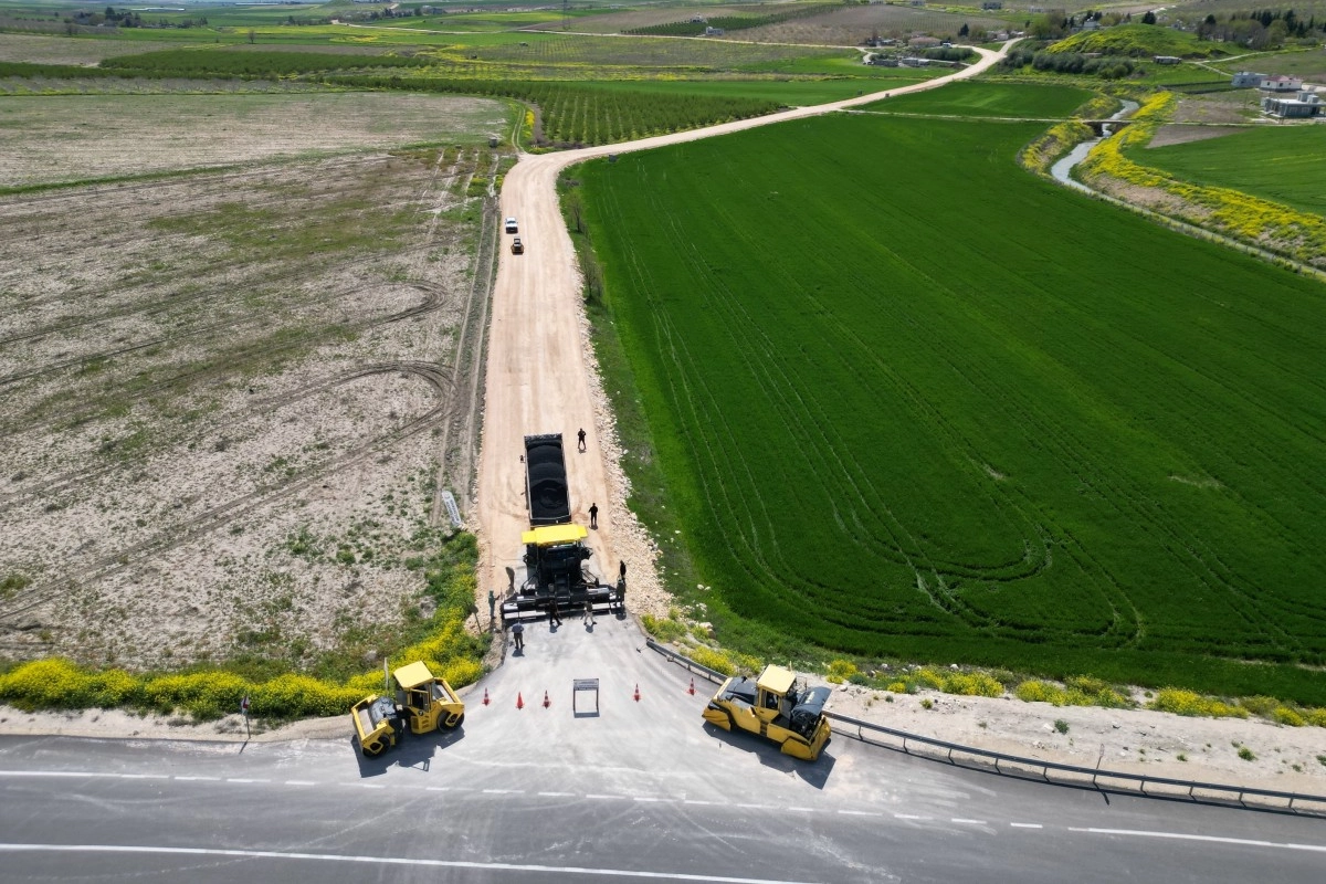 6 mahalle asfalta kavuşuyor