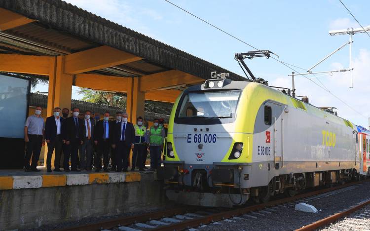 Ada Treni yeniden Sakarya Garı’nda