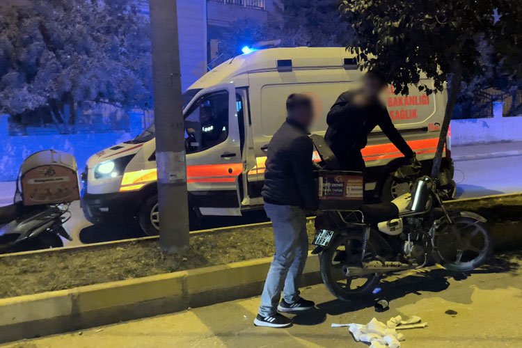 Adıyaman'da motosikletli kurye yaralandı