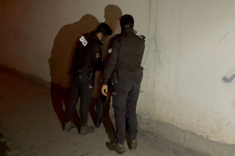 Adıyaman'da sokak ortasında darp edildiler 