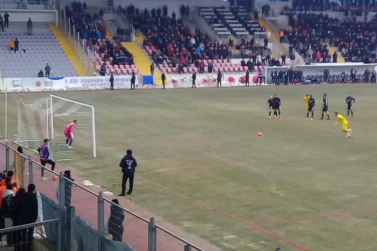 AfjetAfyonspor 3 puanı 3 golle aldı