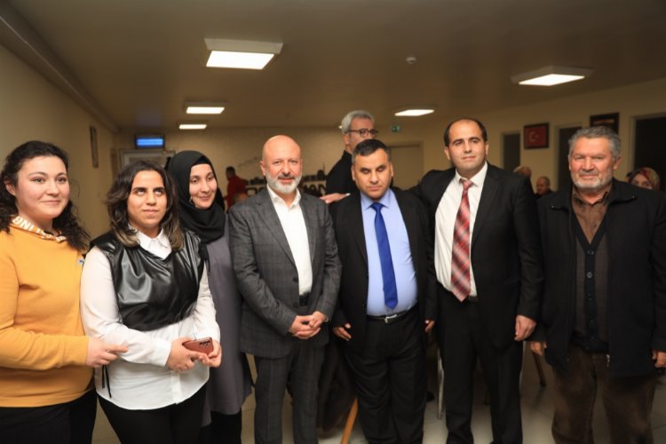 Ahmet Çolakbayrakdar'dan anlamlı ziyaret