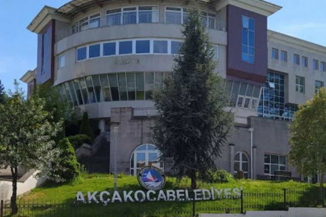 Akçakoca Belediyesi’nin konserinde basına kısıtlama tepki çekti
