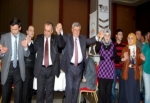 AKP ve CHP’liler horon tepti