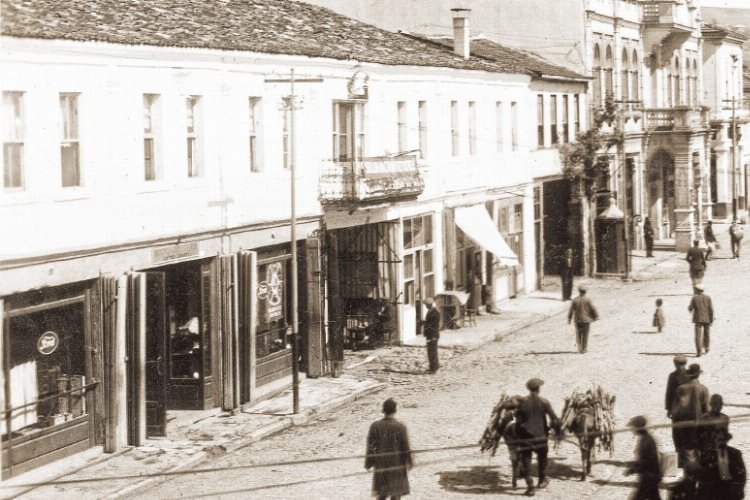 Asırlık fotoğraflar bulundu, proje değişti