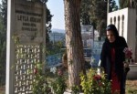 Atakan’ın mezarında kadın siyasetçi