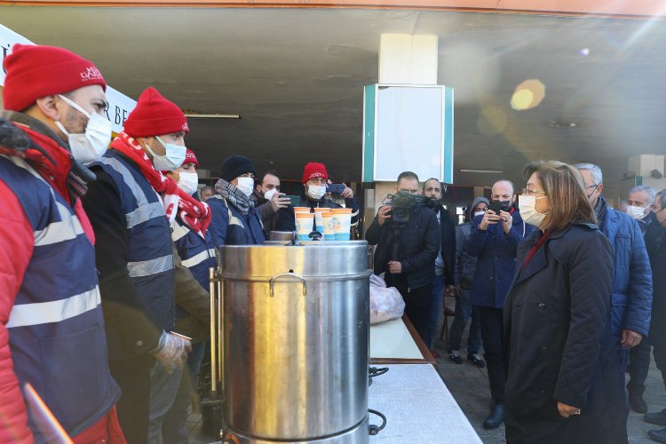 Başkan Şahin, Gaziantep Şehirlerarası Otobüs Terminali'ni inceledi 