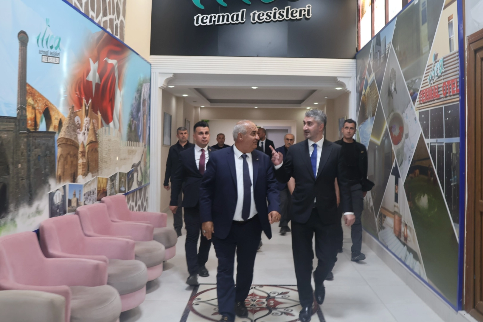 Bakan Yardımcısı Tarıkdaroğlu Aziziye’de