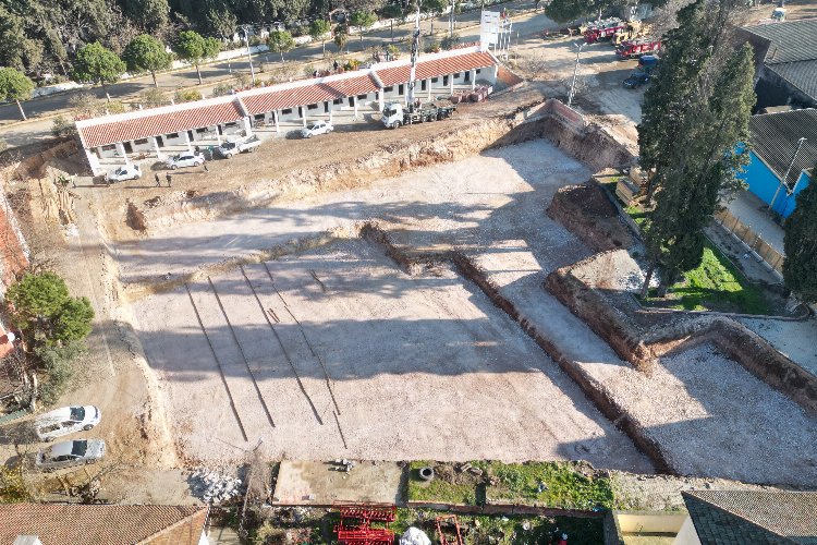 Balıkesir Bandırma'da 'kapalı pazaryeri' hazırlığı