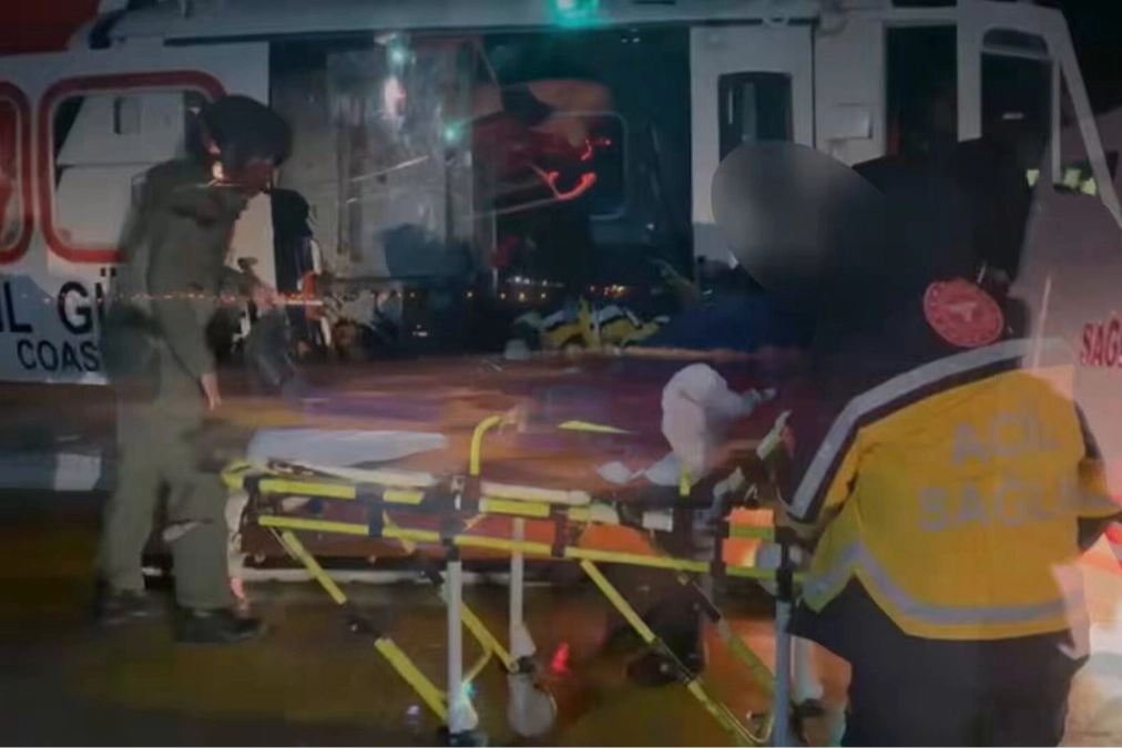 Balıkesir'de Sahil Güvenlik'ten sağlık tahliyesi