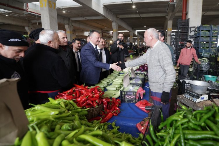 Başkan Büyükakın'dan 'Perşembe Pazarı' turu