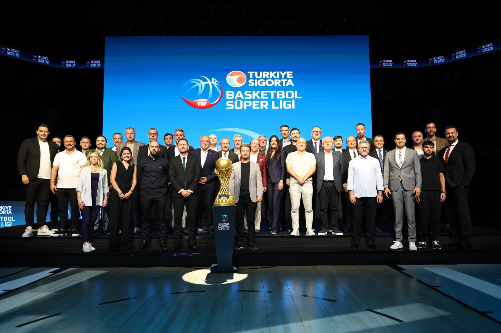 Basketbol Süper Ligi'nde sezon fikstürü çekildi...İlk hafta eşleşmeleri belli oldu