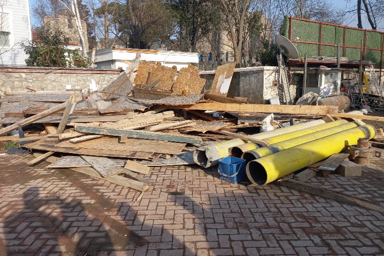 İBB Anadolu Hisarı'ndaki kaçak yapıyı mühürledi