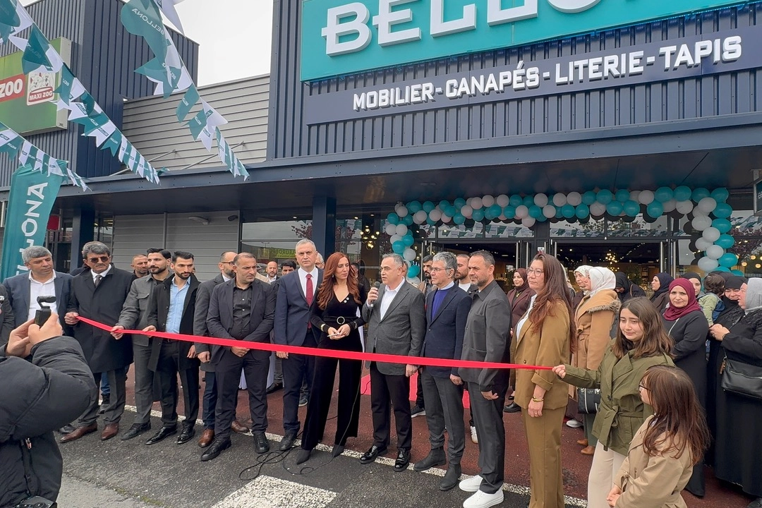Bellona'nın gücü sınırları aştı: Fransa'da gövde gösterisi