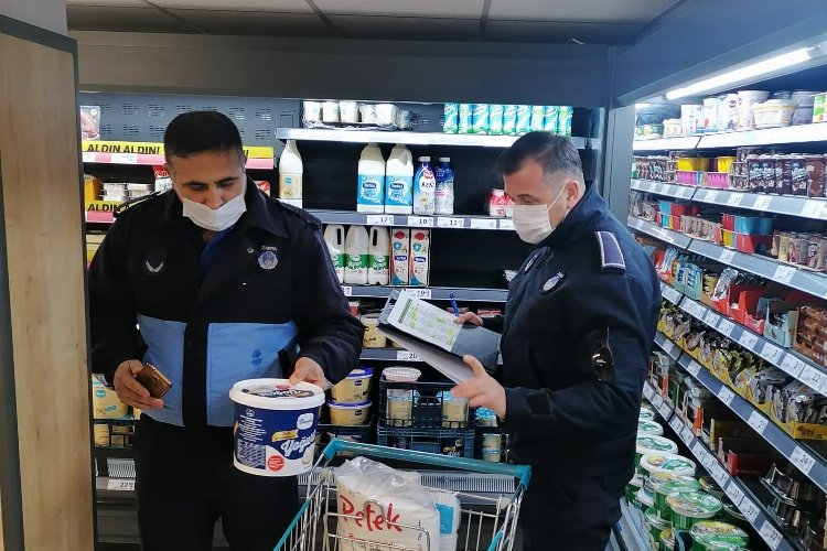 Bilecik Pazaryeri ilçesinde marketler denetlendi
