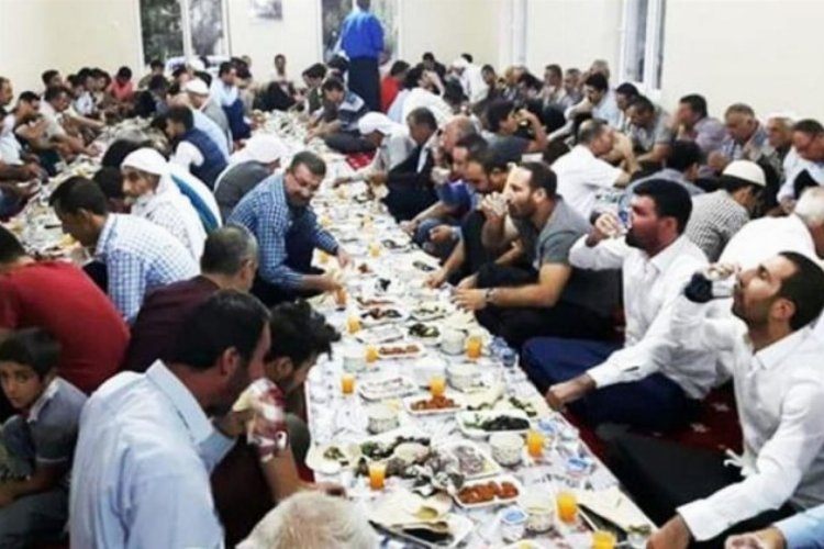 Bingöl'de mahalle muhtarı taziye yemeğine son verdi