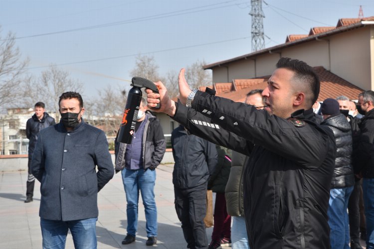 Bursa Büyükşehir'de 'gözü yaşlı' eğitim!