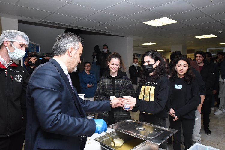 Bursa Büyükşehir'den üniversitelilere 24 saat hizmet