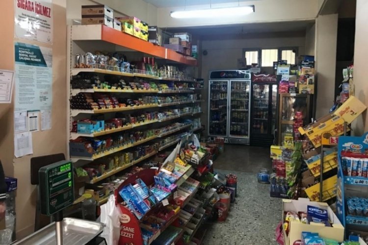 Bursa'da bakkallar süpermarketlerden şikâyetçi