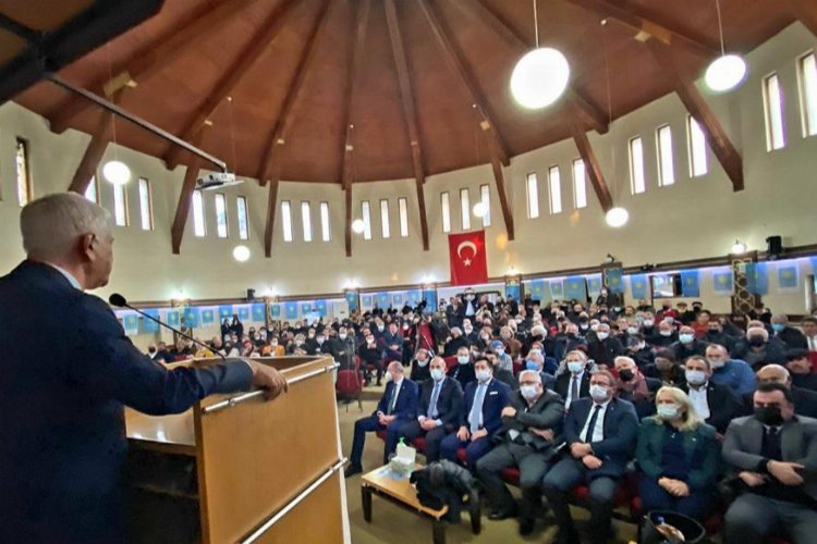 Bursa'da İYİ Parti'den gövde gösterisi