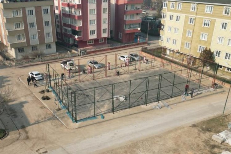 Bursa İnegöl'de semt sahası yenileniyor