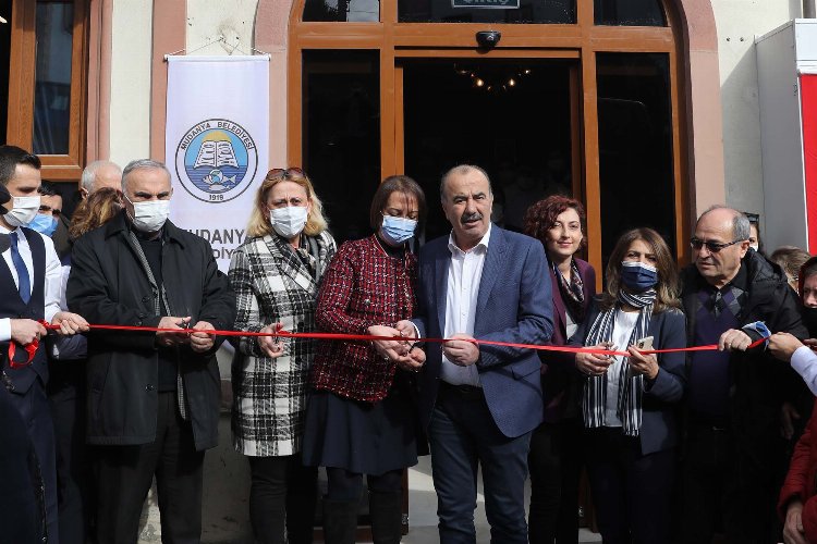Bursa Mudanya'da belediye 'sosyal tesis' açtı