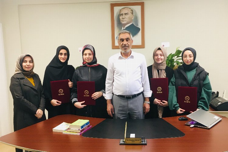 Bursa Mudanya'da ‘Hafızlık Belgeleri’ne kavuştular