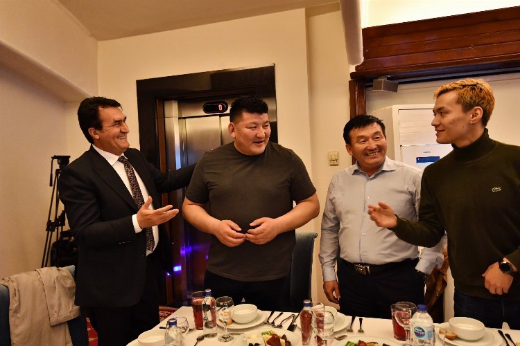 Bursa Osmangazi’de iftar şenliği 