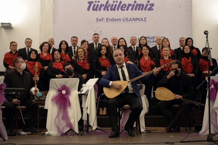 Bursa Osmangazi'de türküler tek bir ağızdan söylendi 