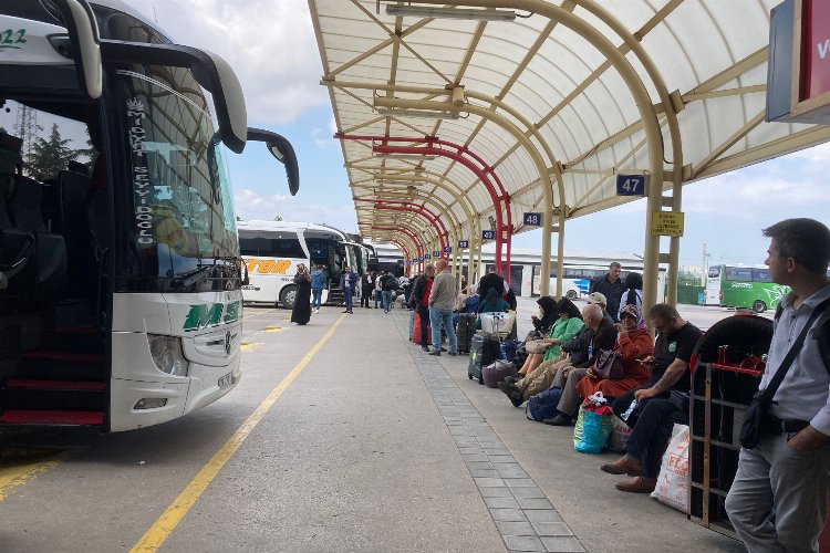 Bursa Terminali'nde bayram hareketliliği