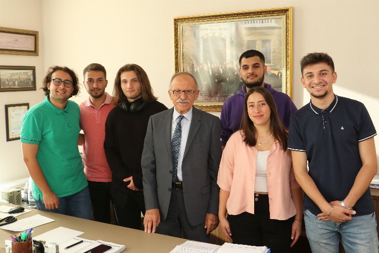 Celal Bayar'lı öğrencilerden Manisa Büyükşehir'e ziyaret
