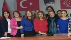 CHP Gebze İlçe Kadın Kolları Başkanı Ülker Yiğit oldu