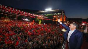 CHP Genel Başkanı Özgür Özel’den Amasya’da İktidara Hodri Meydan