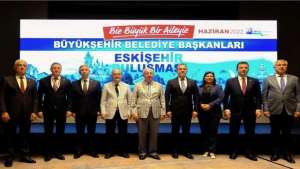 CHP’li Büyükşehir Belediye Başkanları Eskişehir’de buluştu