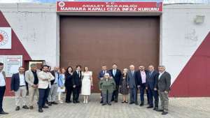CHP Lideri Özel İstanbul Planlama Ajansı (İPA) Başkanı Buğra Gökçe’nin Cezaevindeki Nikah Törenine Şahitlik Etti.