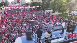 CHP Lideri Özgür Özel: Tutsak İnan Güney’in memleketi Sivas’tan Seslendi