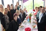CHP'de Anneler Günü