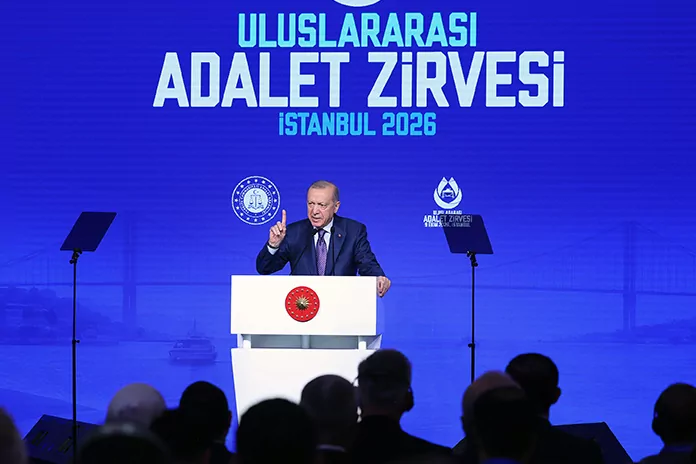Cumhurbaşkanı Erdoğan'dan uluslararası zirvede 'adil dünya' vurgusu