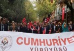 Cumhuriyet yürüyüşü coşkulu geçti