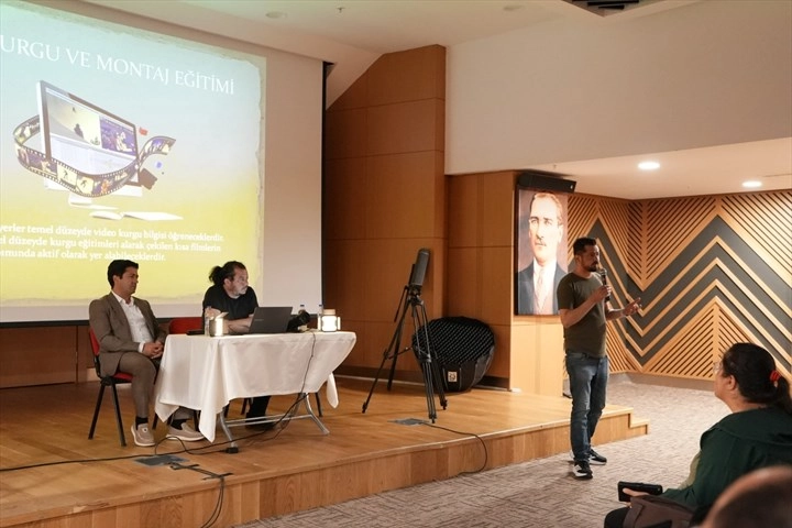 Denizli Büyükşehir Kısa Film Atölyesi’nde eğitimler başladı