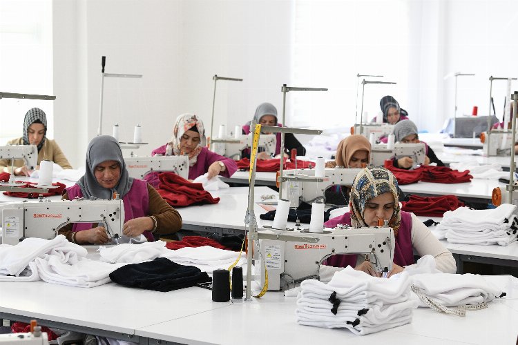 Depremzedelerin içlerini ısıtmak için seferberler