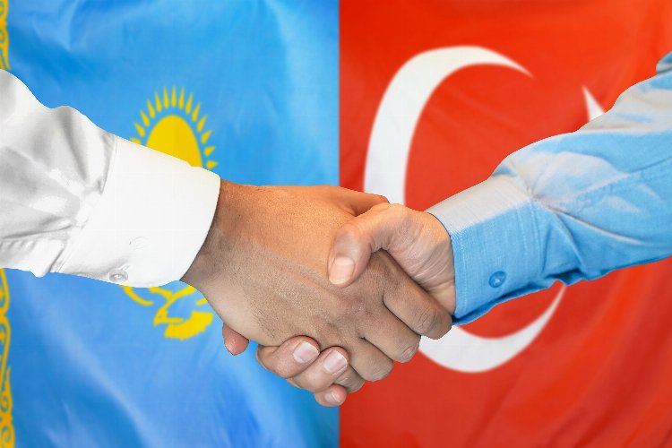 Deri ihracatçılarından Kazakistan’da yeni iş birliği