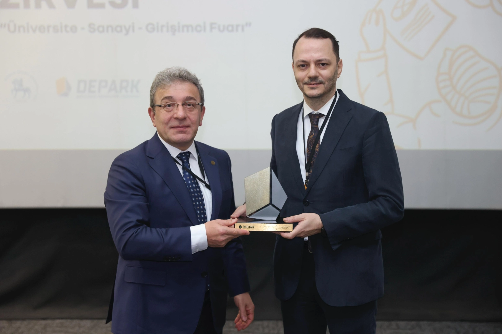 Dokuz Eylül'den Ar-Ge hamlesi